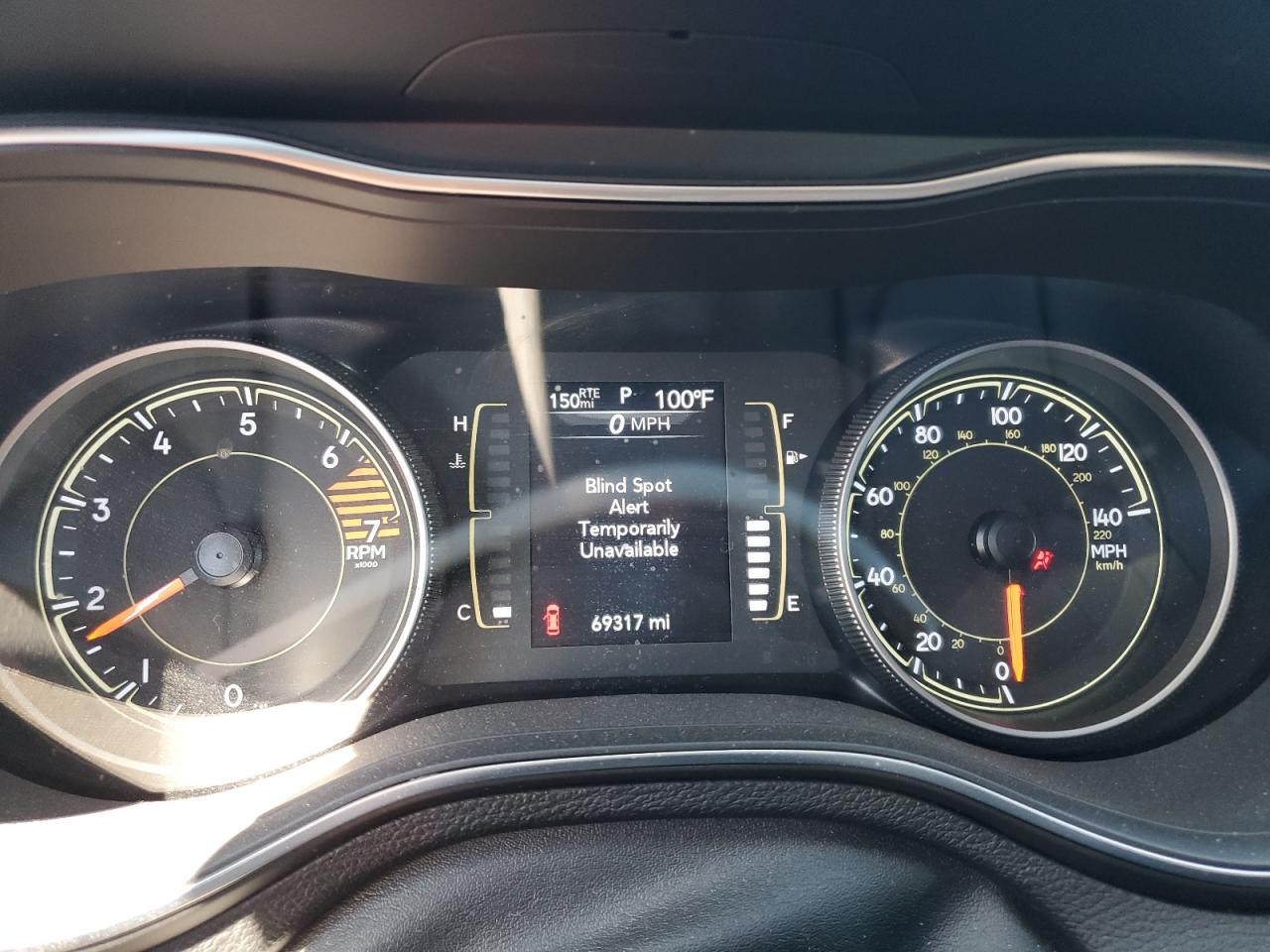 2020 Jeep Cherokee Latitude Plus VIN: 1C4PJLLB5LD557865 Lot: 81840025
