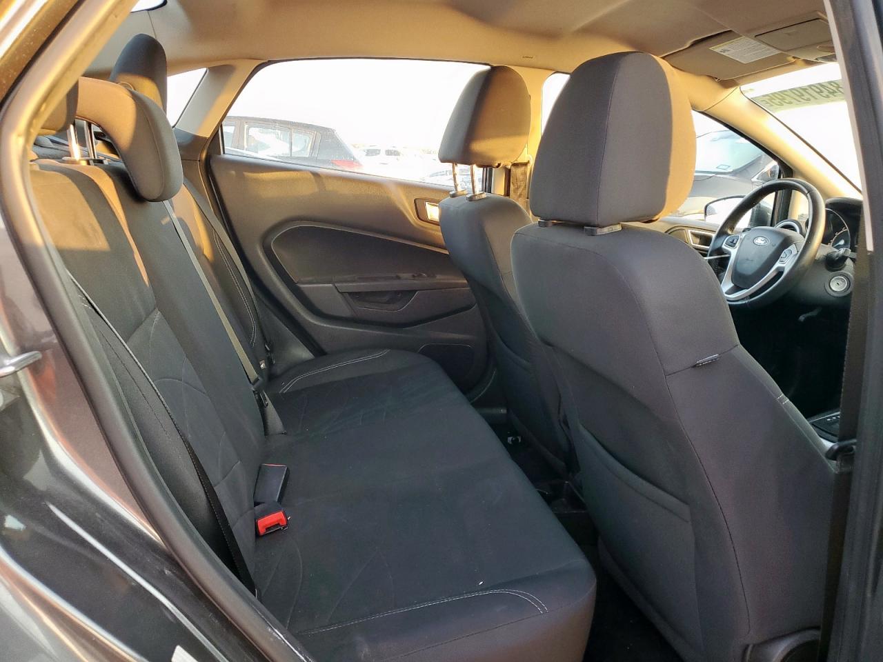 2015 Ford Fiesta Se VIN: 3FADP4BJ6FM123453 Lot: 84919795