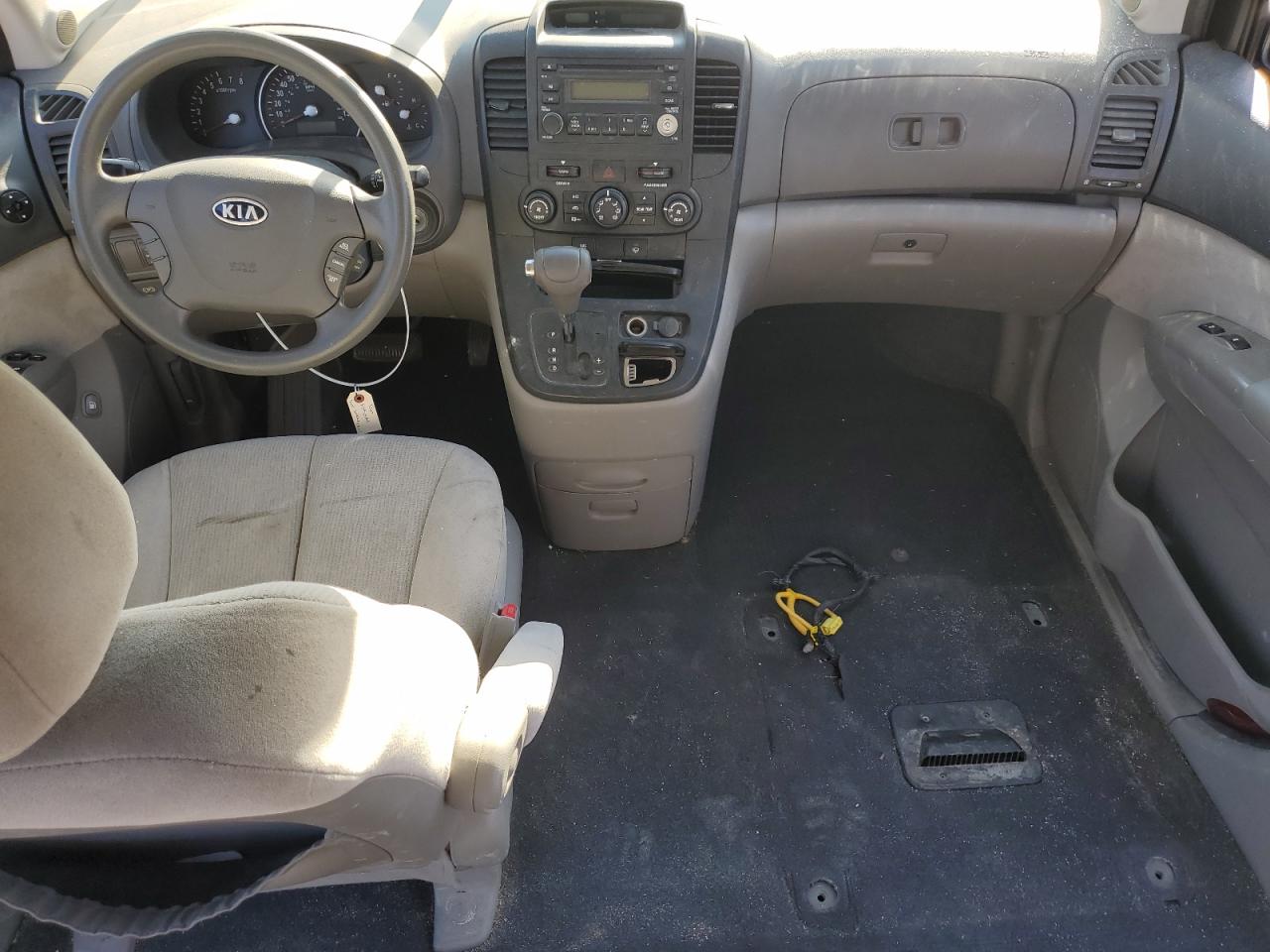 2008 Kia Sedona Ex VIN: KNDMB233086226433 Lot: 90694075