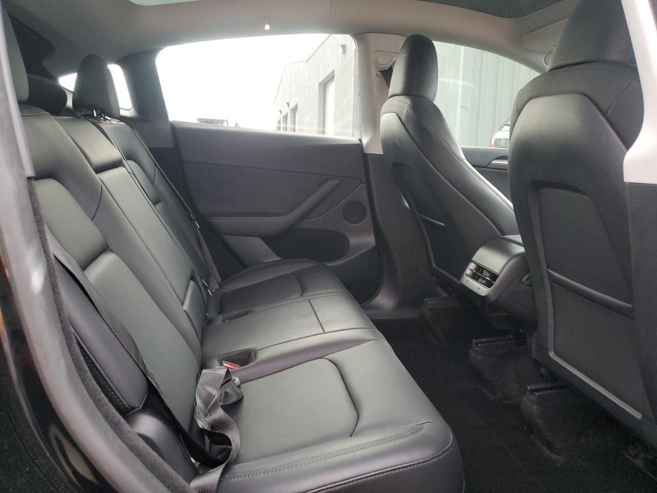 2023 Tesla Model Y VIN: 7SAYGDEFXPF916525 Lot: 85742665