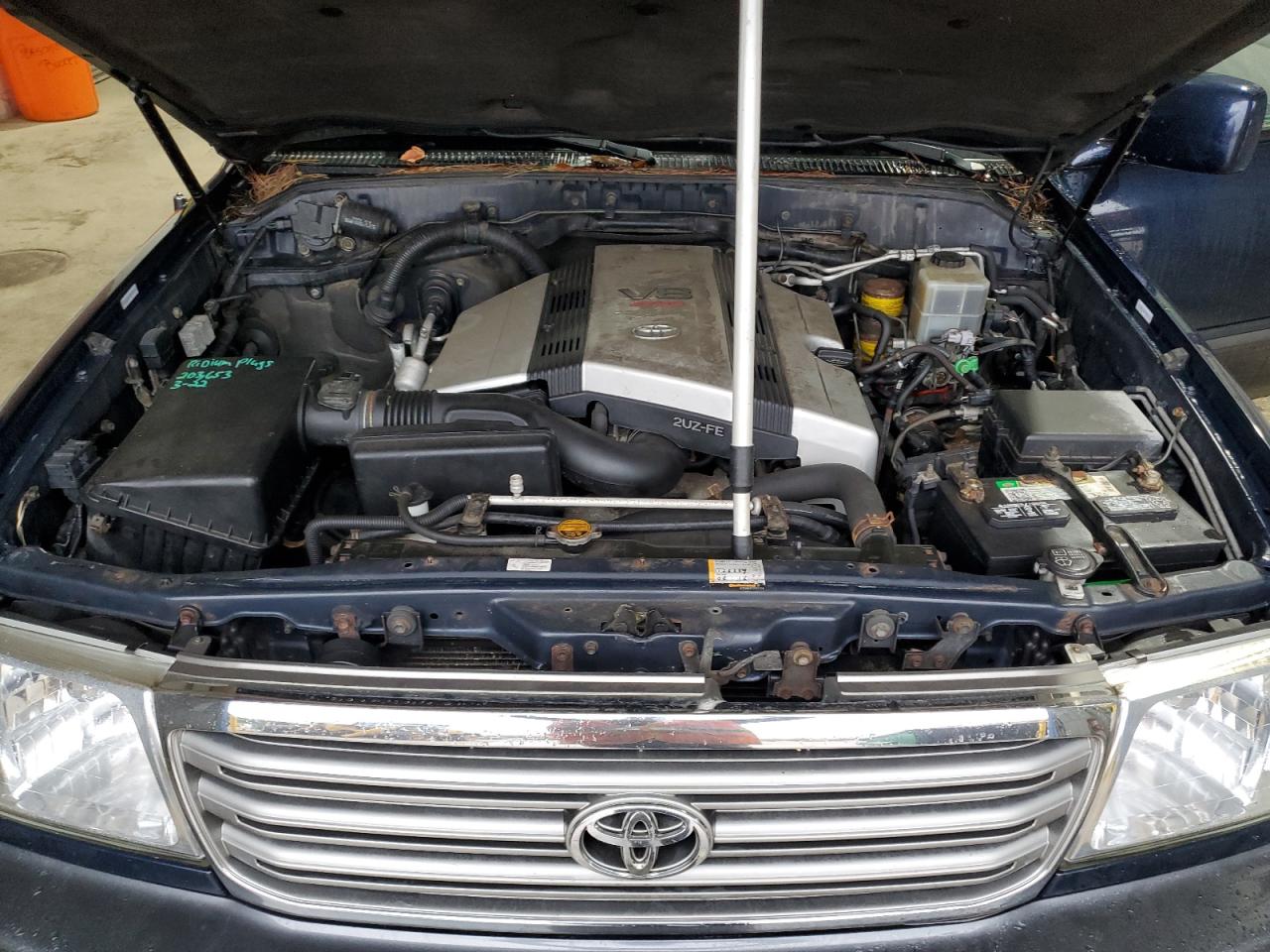 2005 Toyota Land Cruiser VIN: JTEHT05J652068192 Lot: 87212245