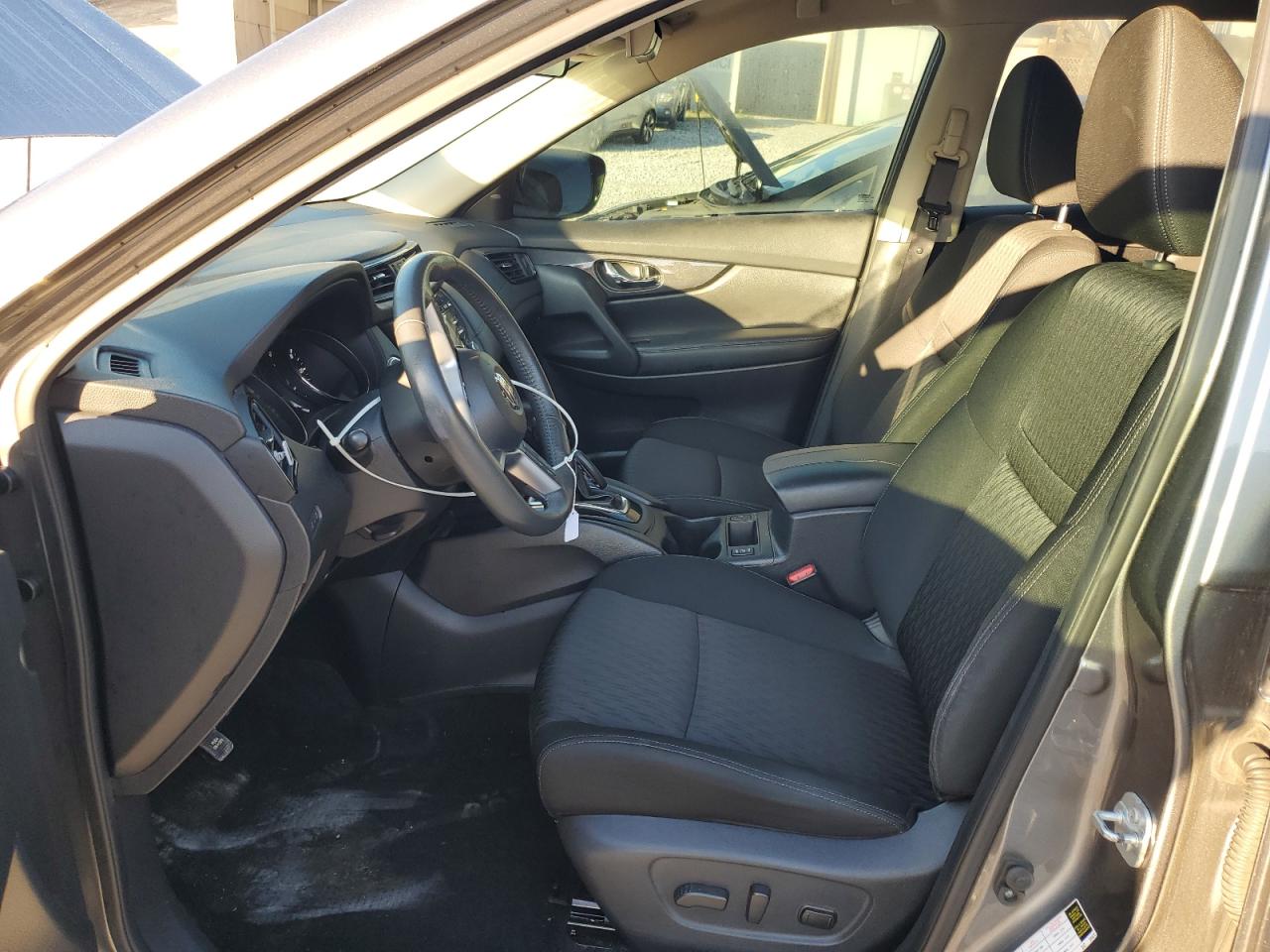 2017 Nissan Rogue S VIN: KNMAT2MV2HP578827 Lot: 84622805