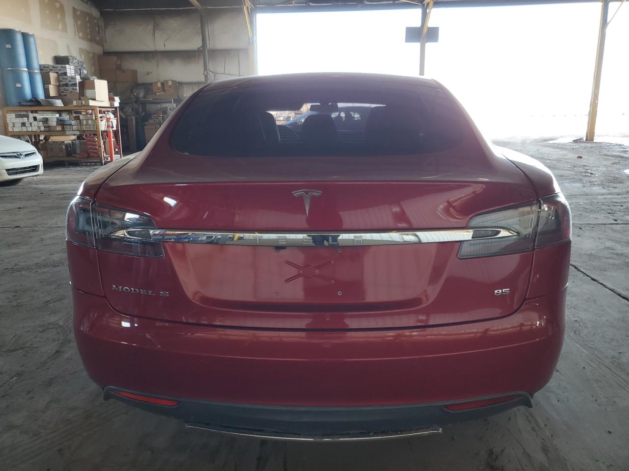 2014 Tesla Model S VIN: 5YJSA1H12EFP55717 Lot: 86889435