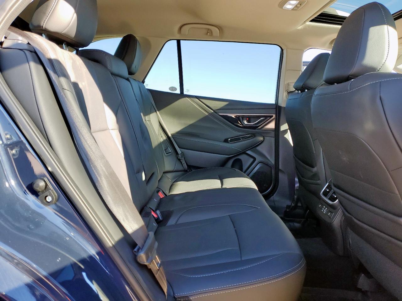 2025 Subaru Outback Touring VIN: 4S4BTGPDXS3315273 Lot: 90810025