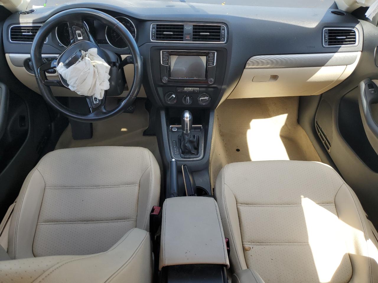 2016 Volkswagen Jetta Se VIN: 3VWD67AJ1GM352928 Lot: 85507035