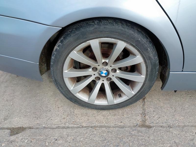 2009 BMW 320I SE 