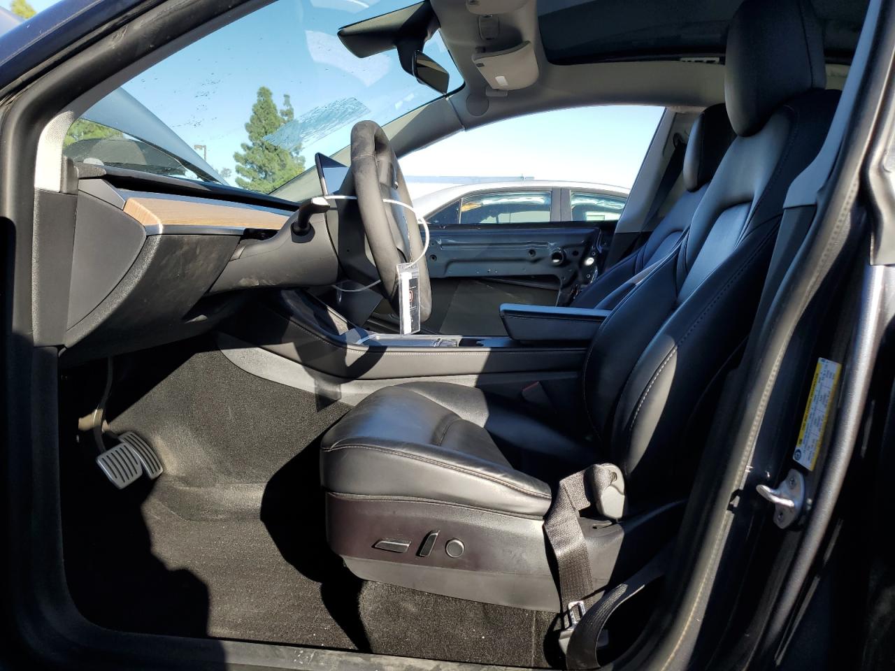 2022 Tesla Model Y VIN: 7SAYGDEF6NF349257 Lot: 87475865