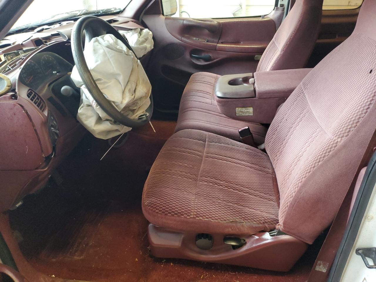 1997 Ford F150 VIN: 1FTDX17W1VNB60931 Lot: 90147335