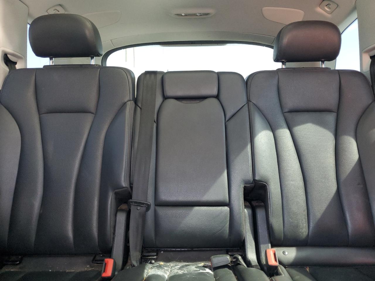 2019 Audi Q7 Premium Plus VIN: WA1LAAF72KD005923 Lot: 82188255