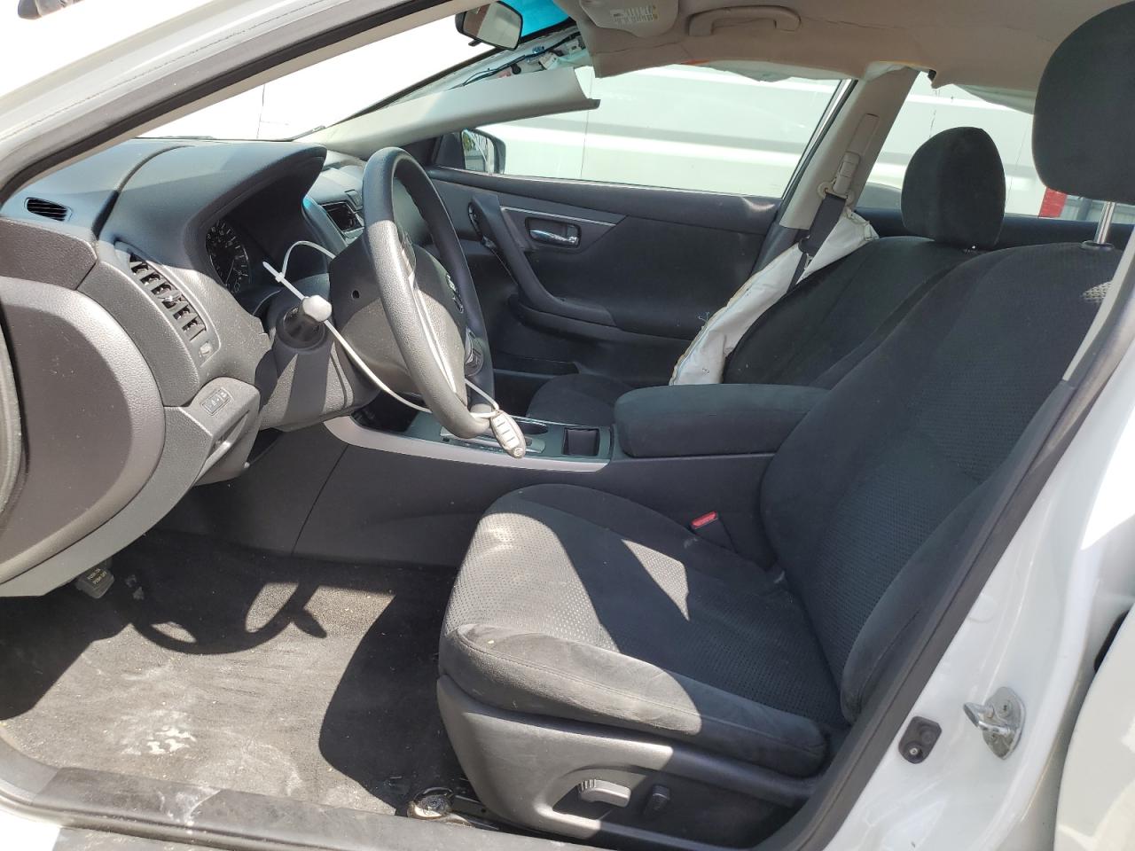 2015 Nissan Altima 2.5 VIN: 1N4AL3AP9FC168077 Lot: 82350785