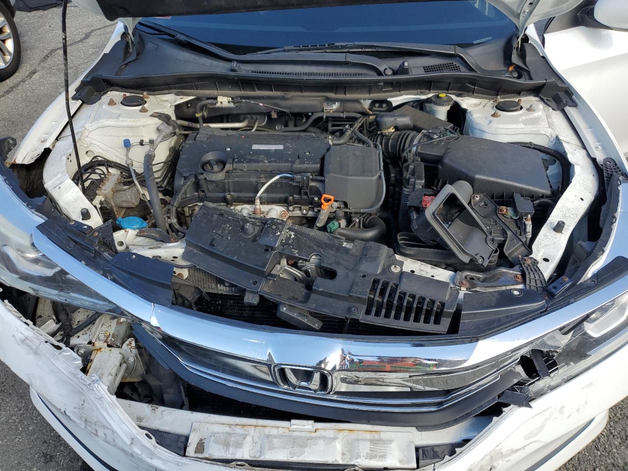 2017 Honda Accord Lx VIN: 1HGCR2F32HA283993 Lot: 84626305