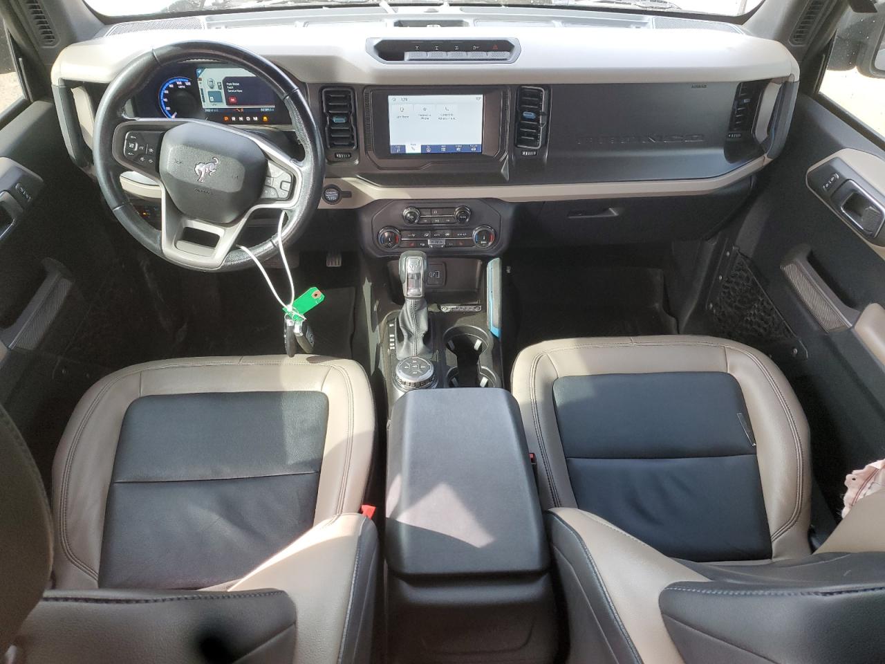 2022 Ford Bronco Base VIN: 1FMEE5DP9NLB53635 Lot: 87214675