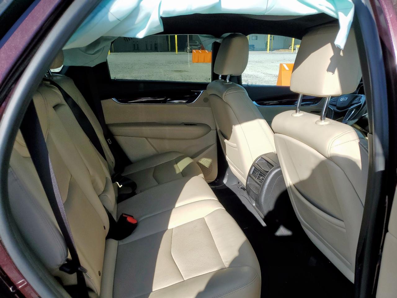 2017 Cadillac Xt5 Luxury VIN: 1GYKNBRS9HZ229384 Lot: 86308135