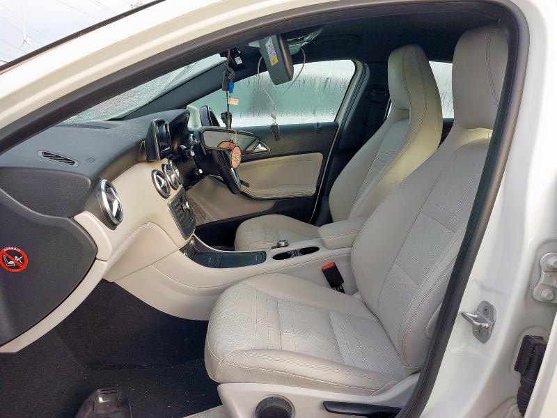2015 MERCEDES-BENZ A180 BLUE-CY SPORT CDI AU 
