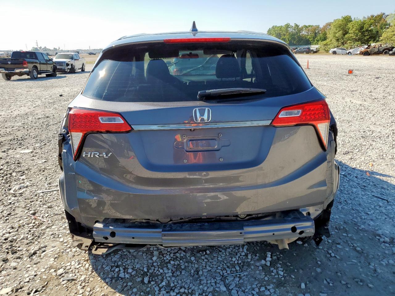 2020 Honda Hr-V Lx VIN: 3CZRU5H33LG700550 Lot: 85711185