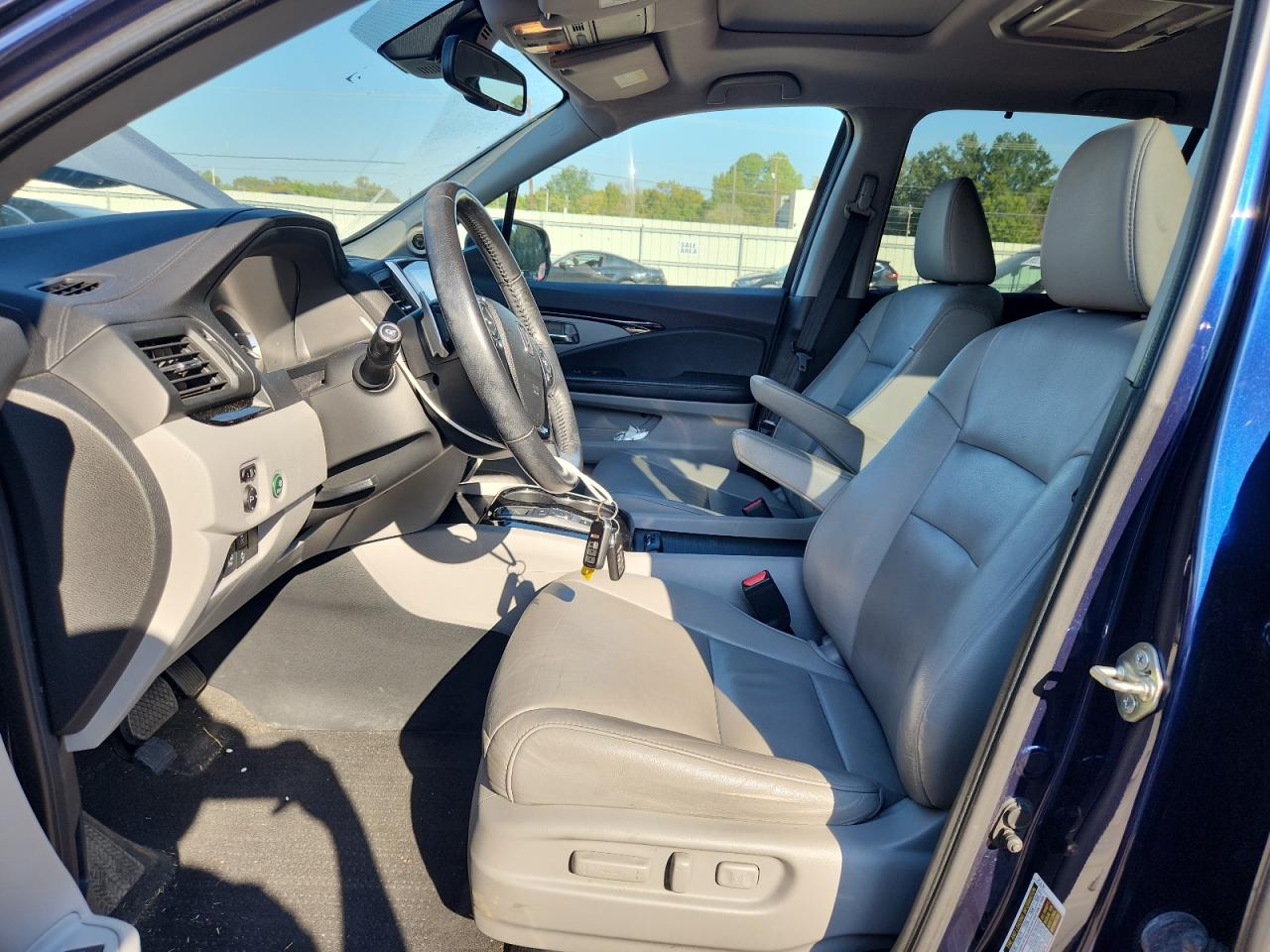 2016 Honda Pilot Touring VIN: 5FNYF5H90GB047882 Lot: 85904565