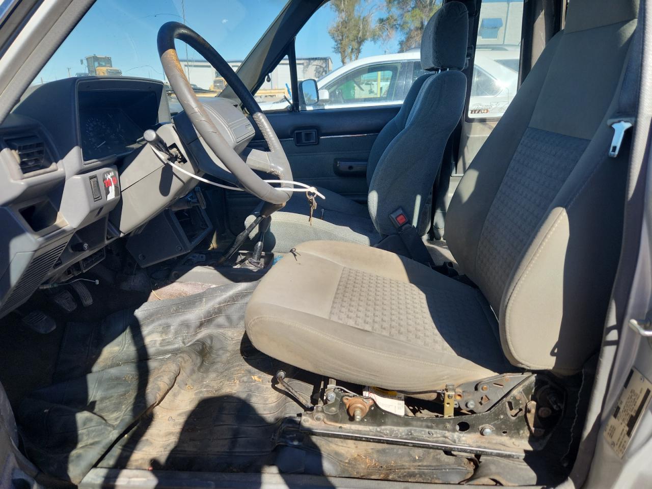 1988 Toyota Pickup Short Bed Xtra Cab Vn67 Sr5 VIN: JT4VN67M0J0009365 Lot: 86196265