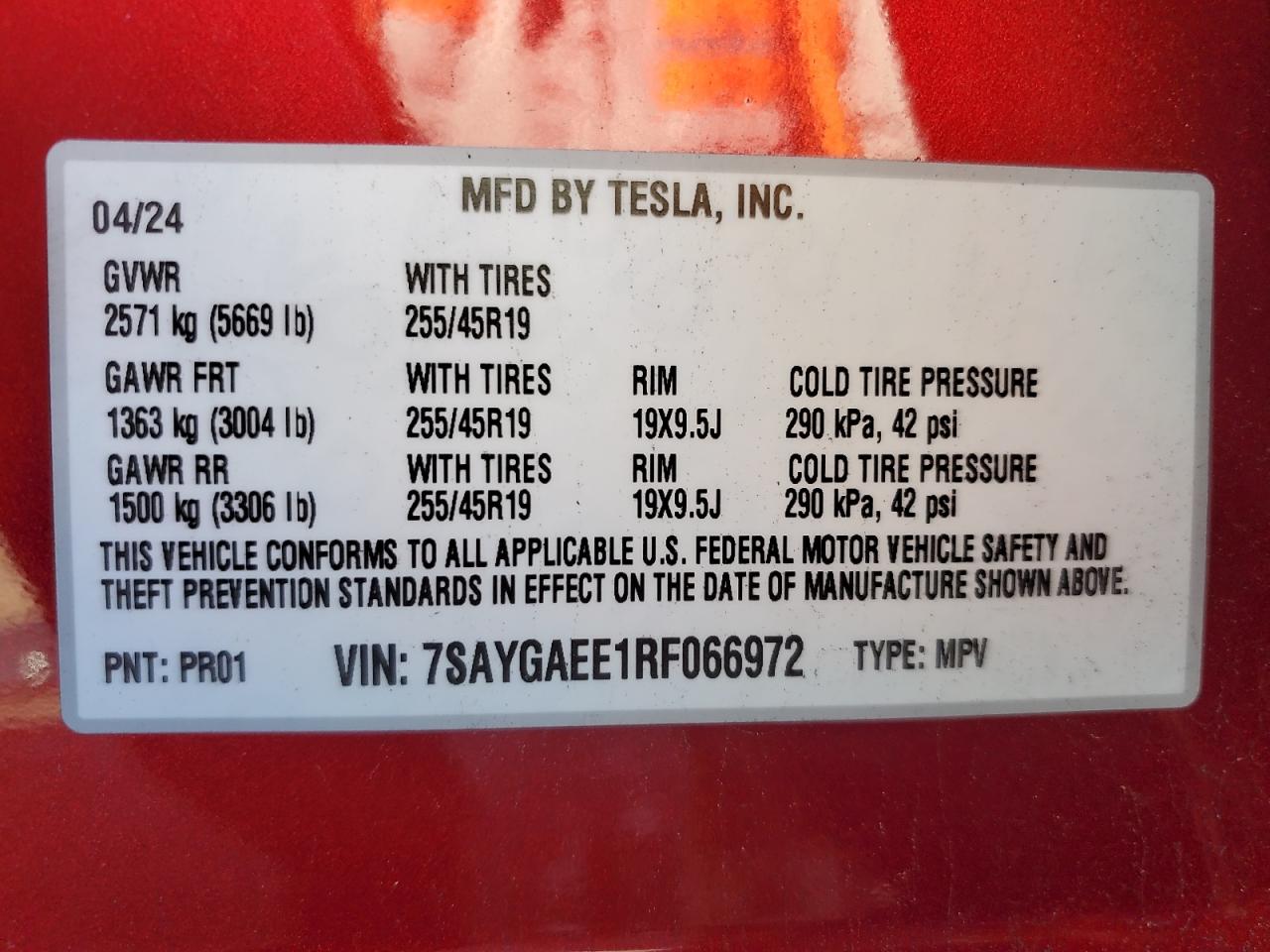 2024 Tesla Model Y VIN: 7SAYGAEE1RF066972 Lot: 82543545