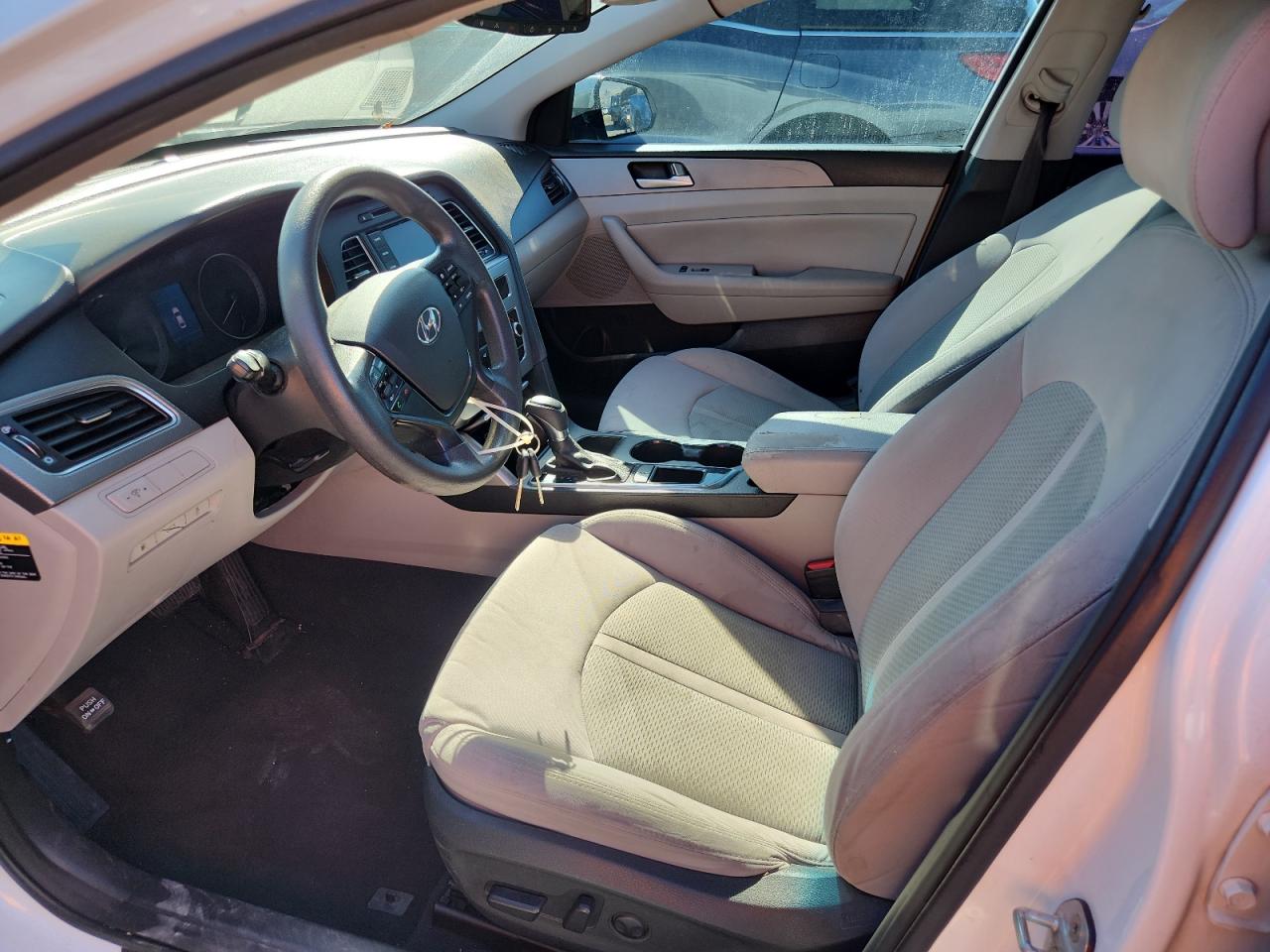 2015 Hyundai Sonata Se VIN: 5NPE24AF6FH184267 Lot: 82315865