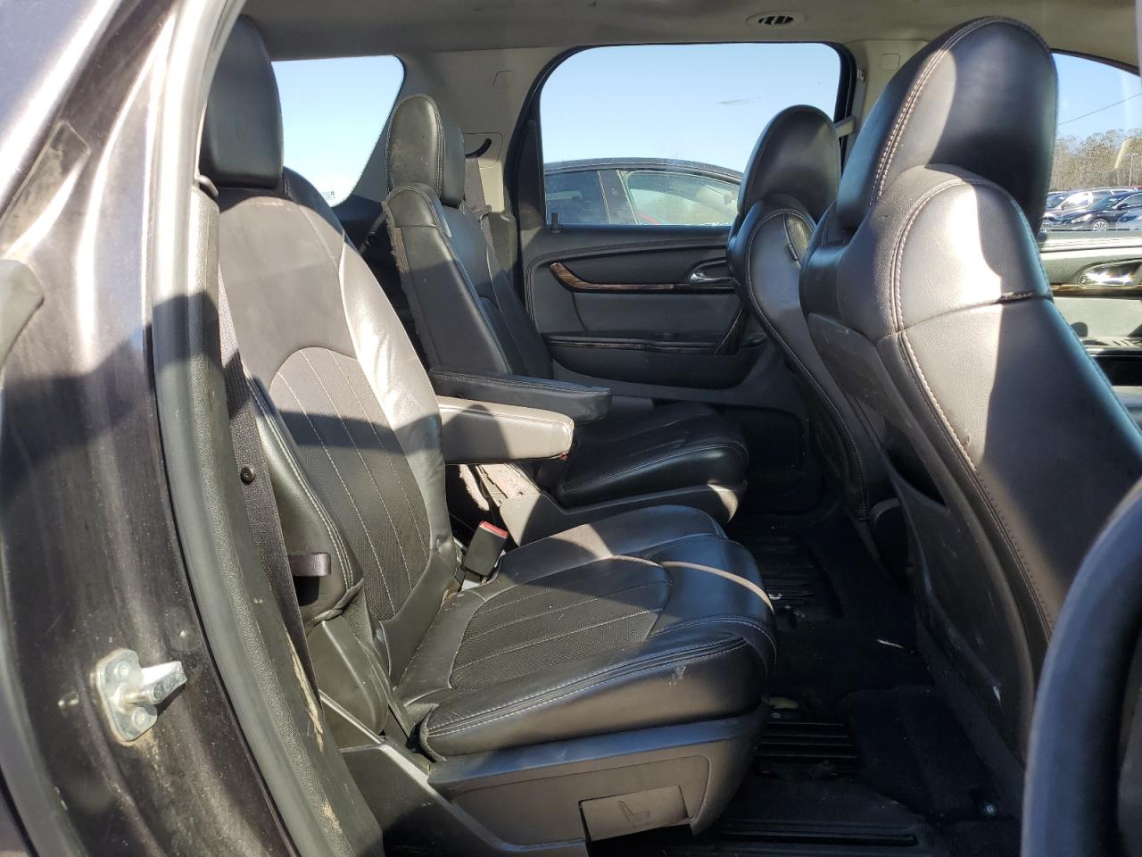 2013 GMC Acadia Denali VIN: 1GKKRTKD0DJ167186 Lot: 82739545