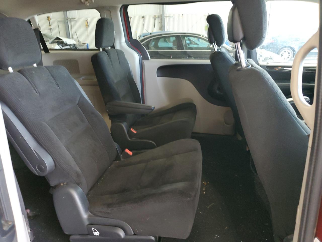 2015 Dodge Grand Caravan Sxt VIN: 2C4RDGCG1FR585036 Lot: 89652545