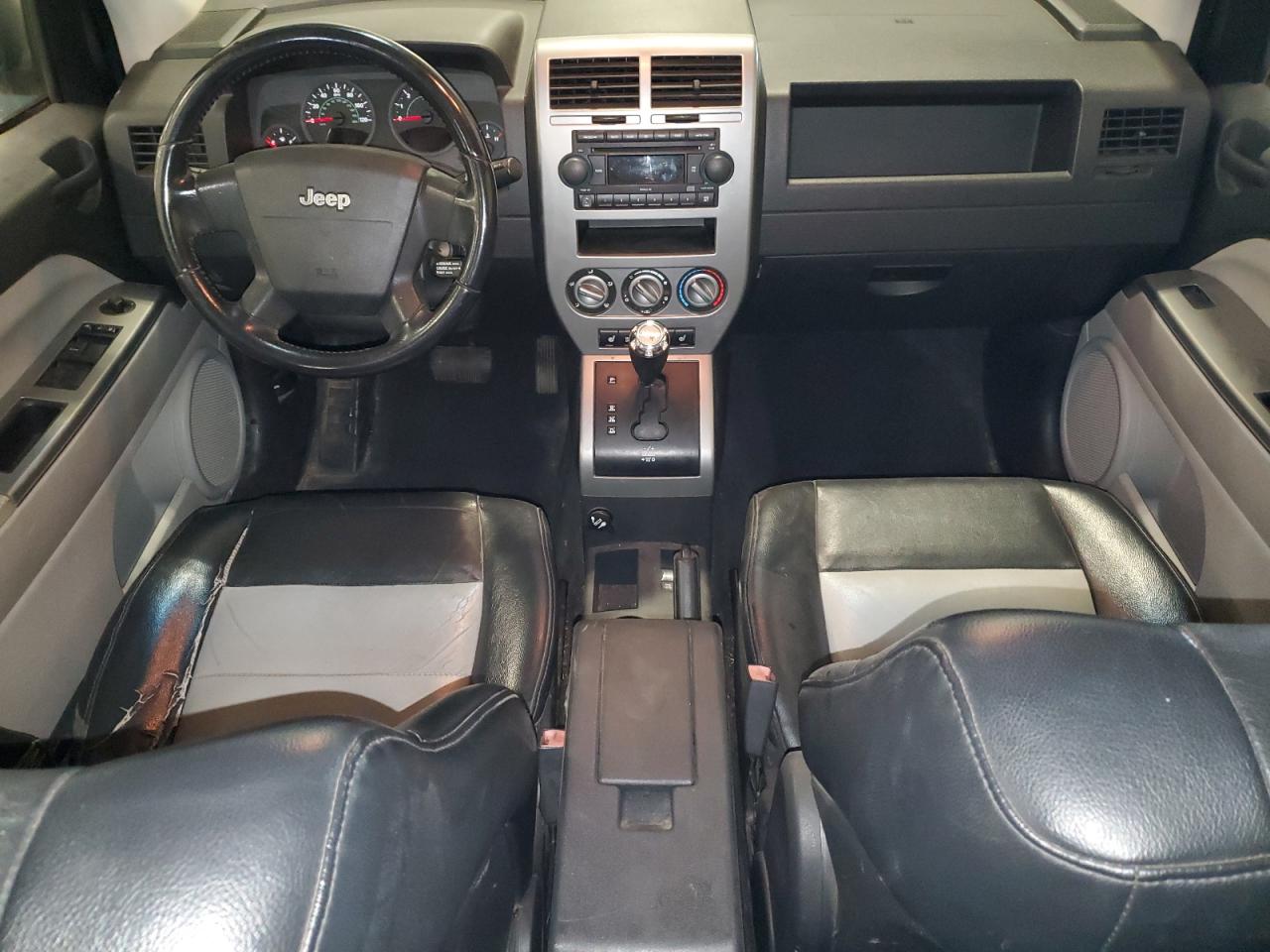 2007 Jeep Compass Limited VIN: 1J8FF57W97D198430 Lot: 86083875