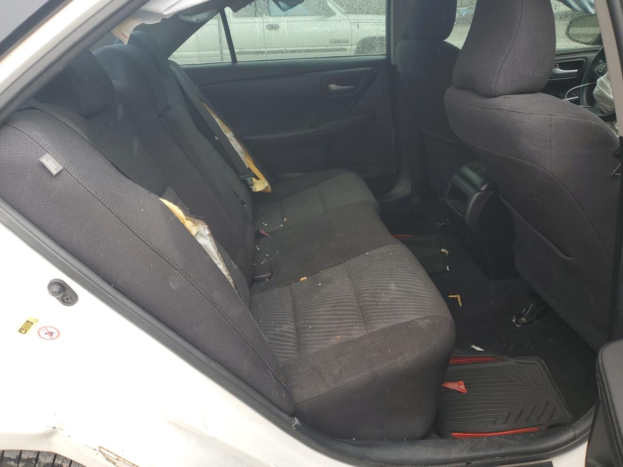 2015 Toyota Camry Le VIN: 4T1BF1FK6FU918306 Lot: 90598635