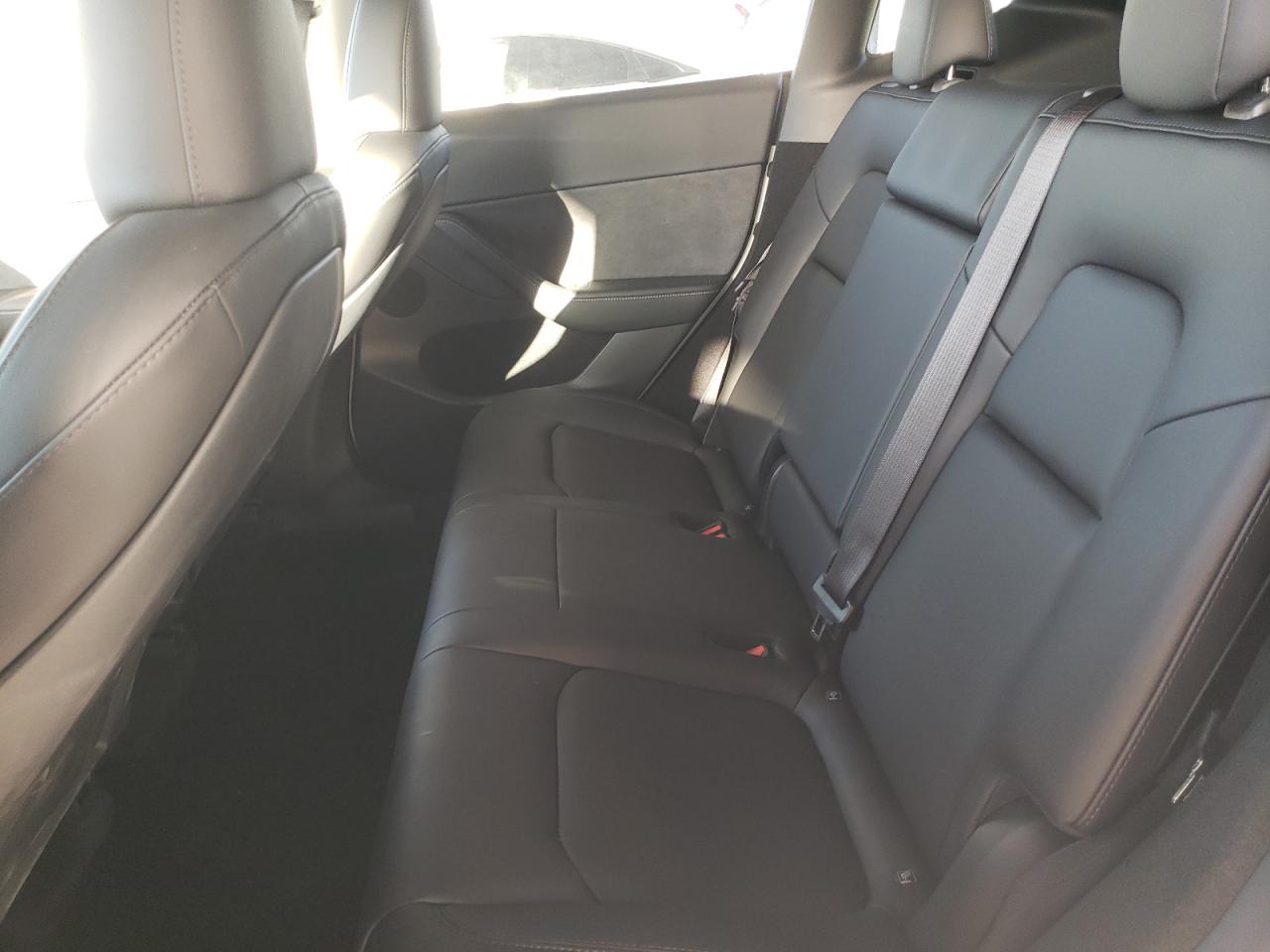 2023 Tesla Model Y VIN: 7SAYGDEE5PF887362 Lot: 82358655