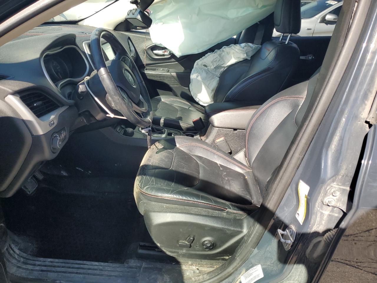 2016 Jeep Cherokee Trailhawk VIN: 1C4PJMBS2GW322440 Lot: 87232435