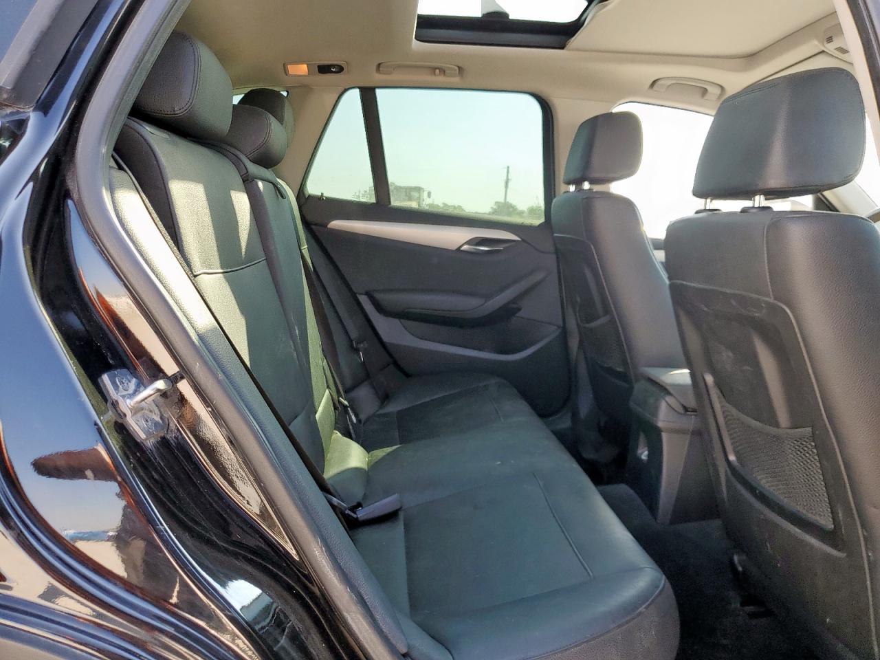 2015 BMW X1 xDrive28I VIN: WBAVL1C55FVY27267 Lot: 84190715