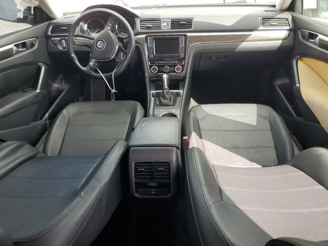 2016 Volkswagen Passat Se VIN: 1VWBS7A3XGC036756 Lot: 85493515