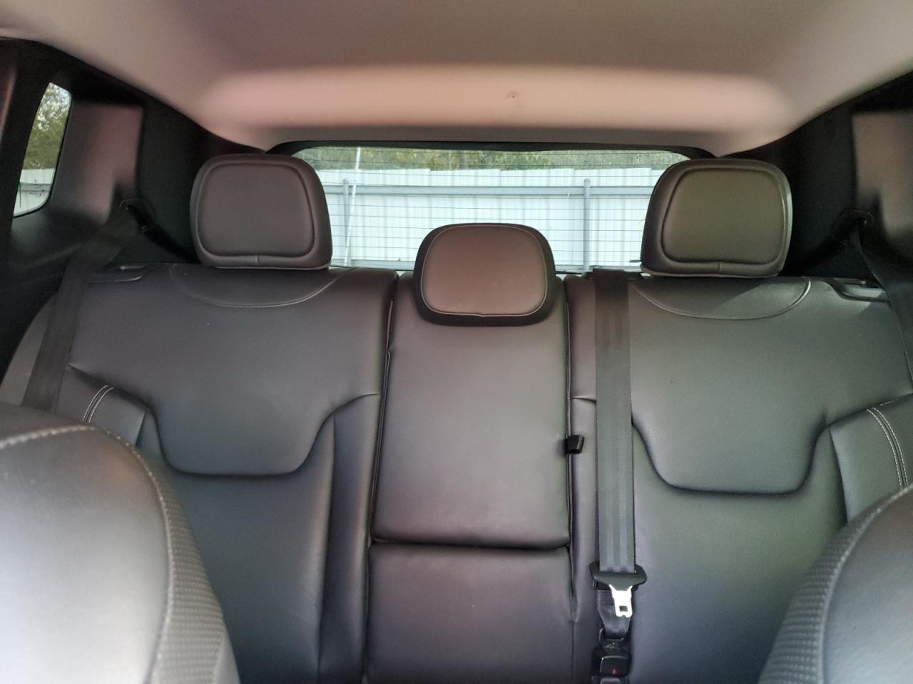 2015 Jeep Renegade Limited VIN: ZACCJBDT0FPB64805 Lot: 87086105