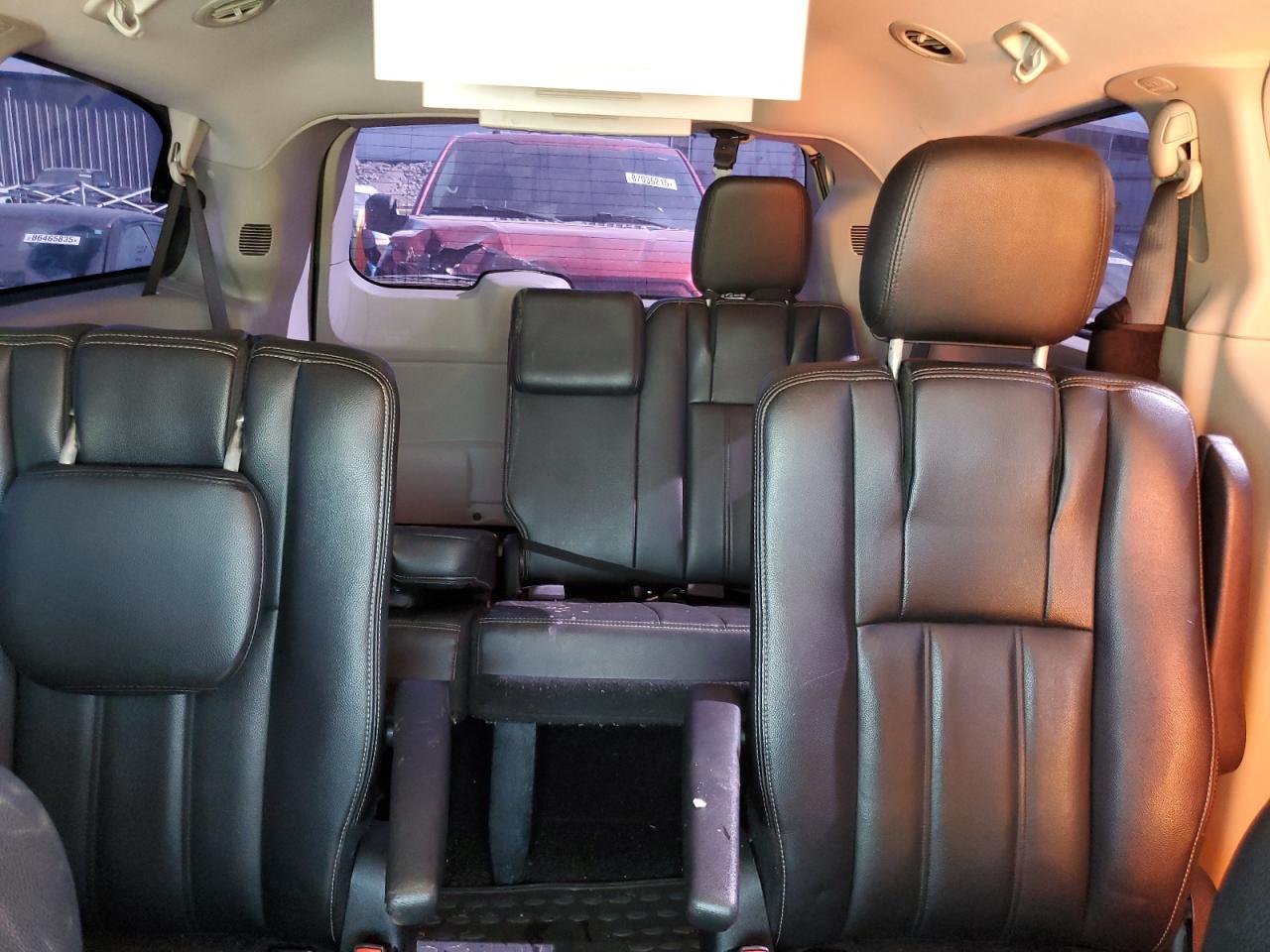 2016 Chrysler Town & Country Touring VIN: 2C4RC1BG9GR288499 Lot: 86339995