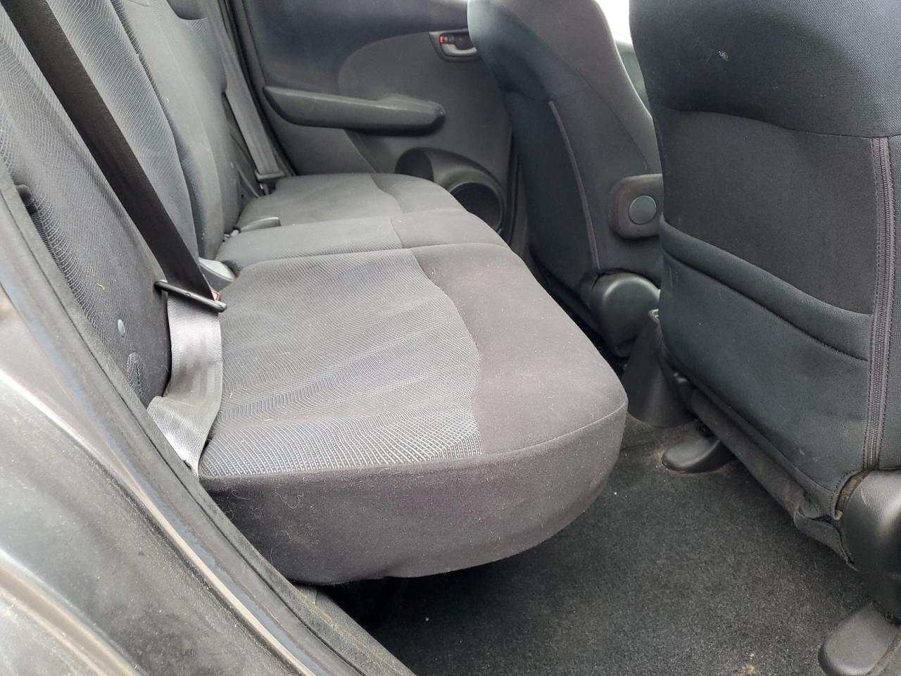 2010 Honda Fit Sport VIN: JHMGE8H42AC026989 Lot: 90305815