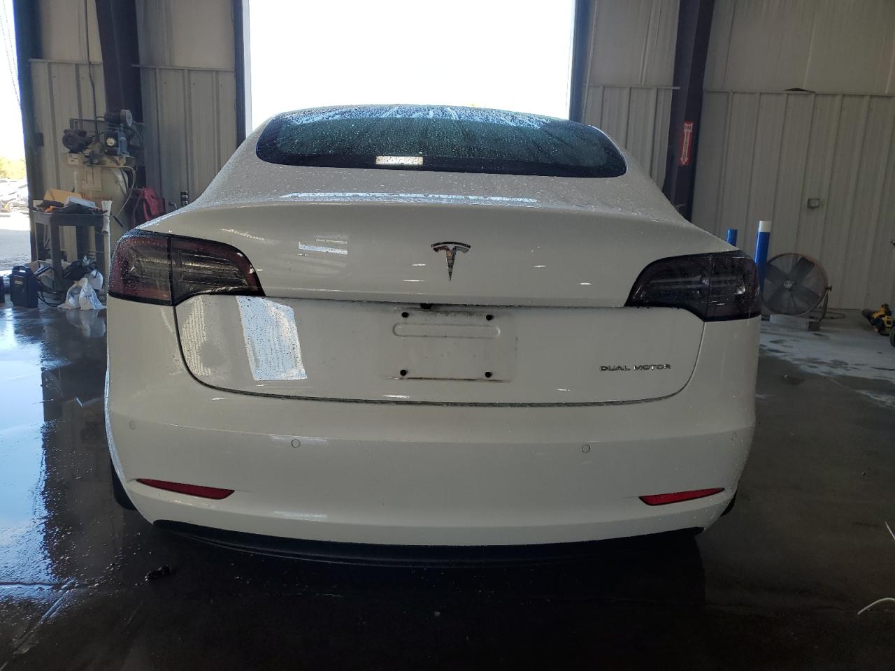 2018 Tesla Model 3 VIN: 5YJ3E1EB0JF121998 Lot: 86517545