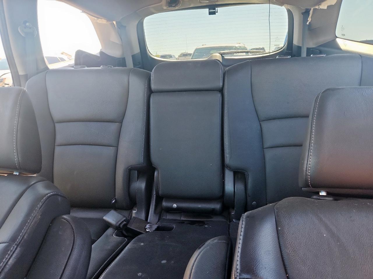 2022 Honda Pilot Se VIN: 5FNYF6H28NB085267 Lot: 90942825