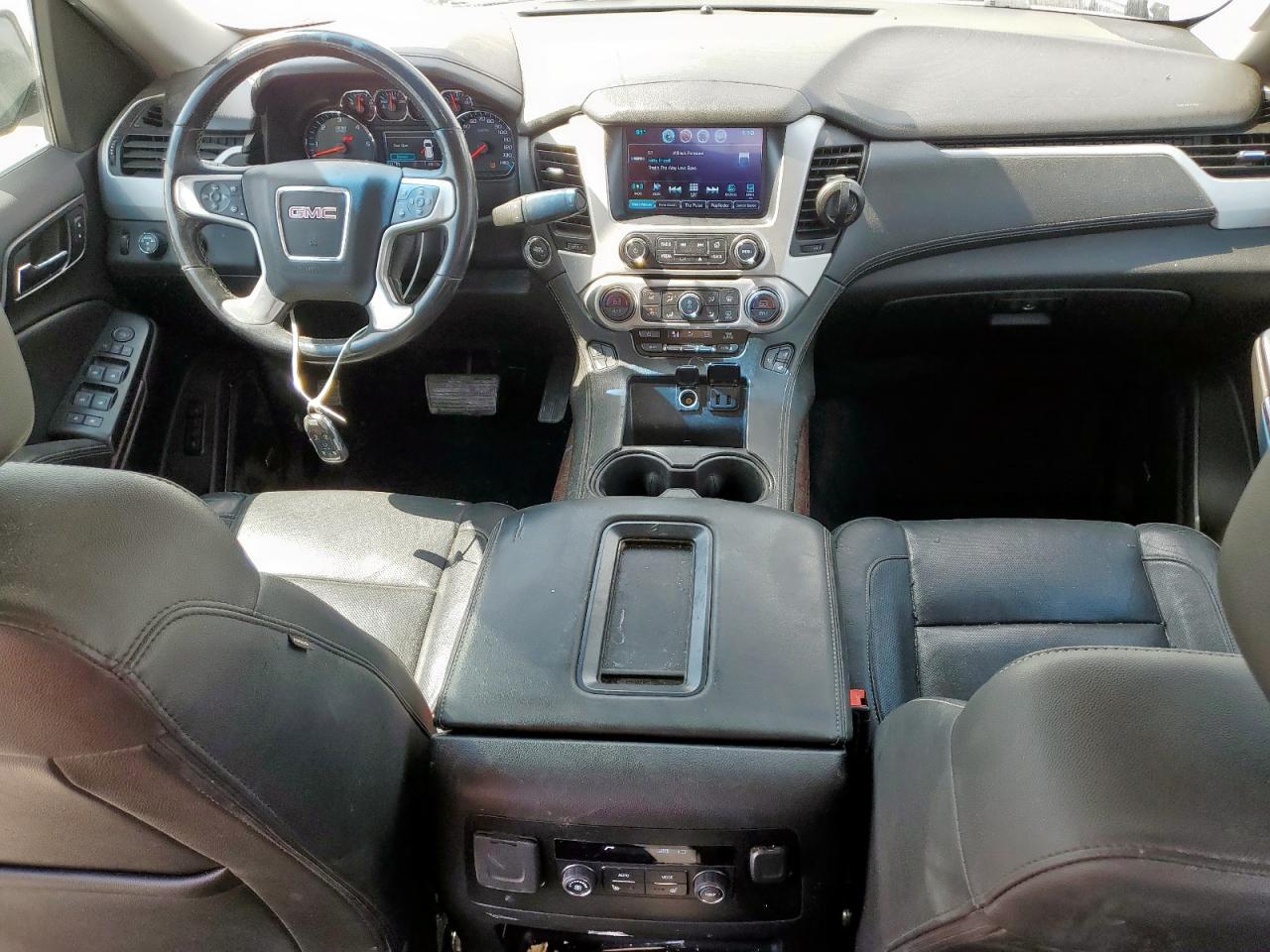 2018 GMC Yukon Xl K1500 Slt VIN: 1GKS2GKC7JR396819 Lot: 82204505