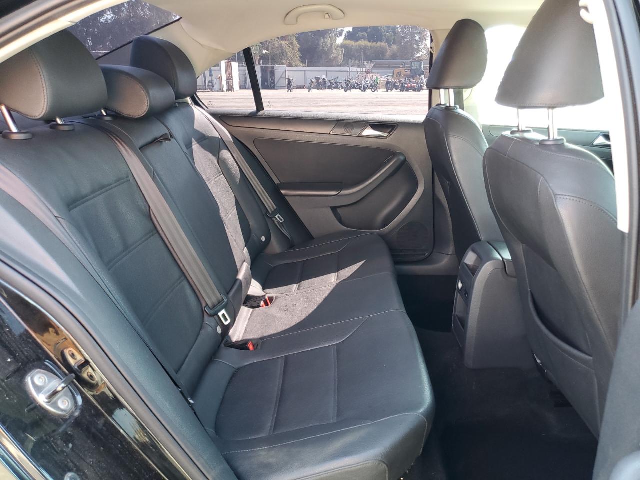 2011 Volkswagen Jetta Se VIN: 3VWDZ7AJ6BM394379 Lot: 85932165