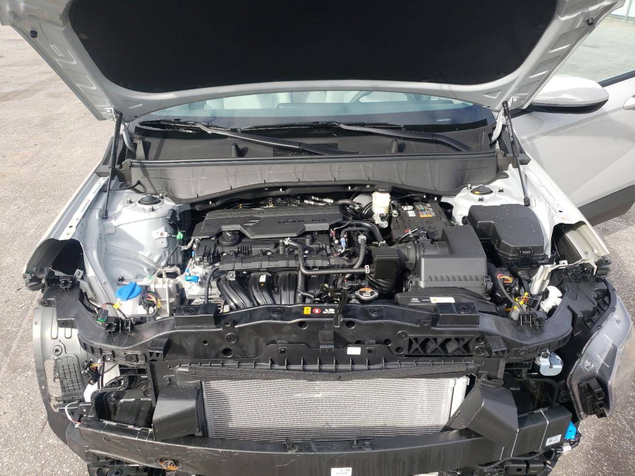 2026 Hyundai Kona Se VIN: KM8HA3AB7TU352597 Lot: 81976825