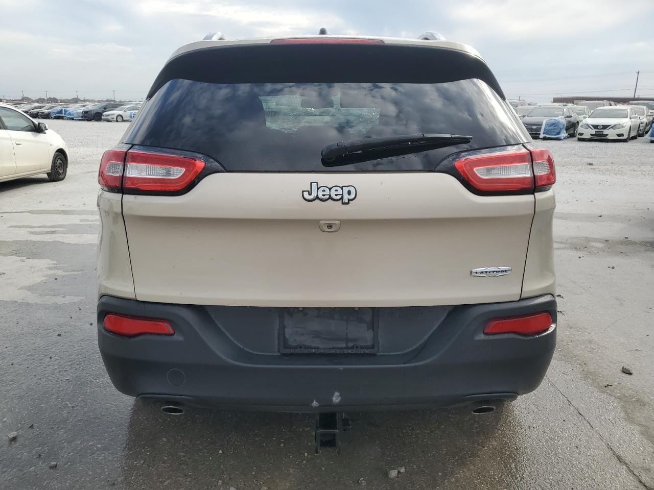 2014 Jeep Cherokee Latitude VIN: 1C4PJLCS7EW212795 Lot: 87066275