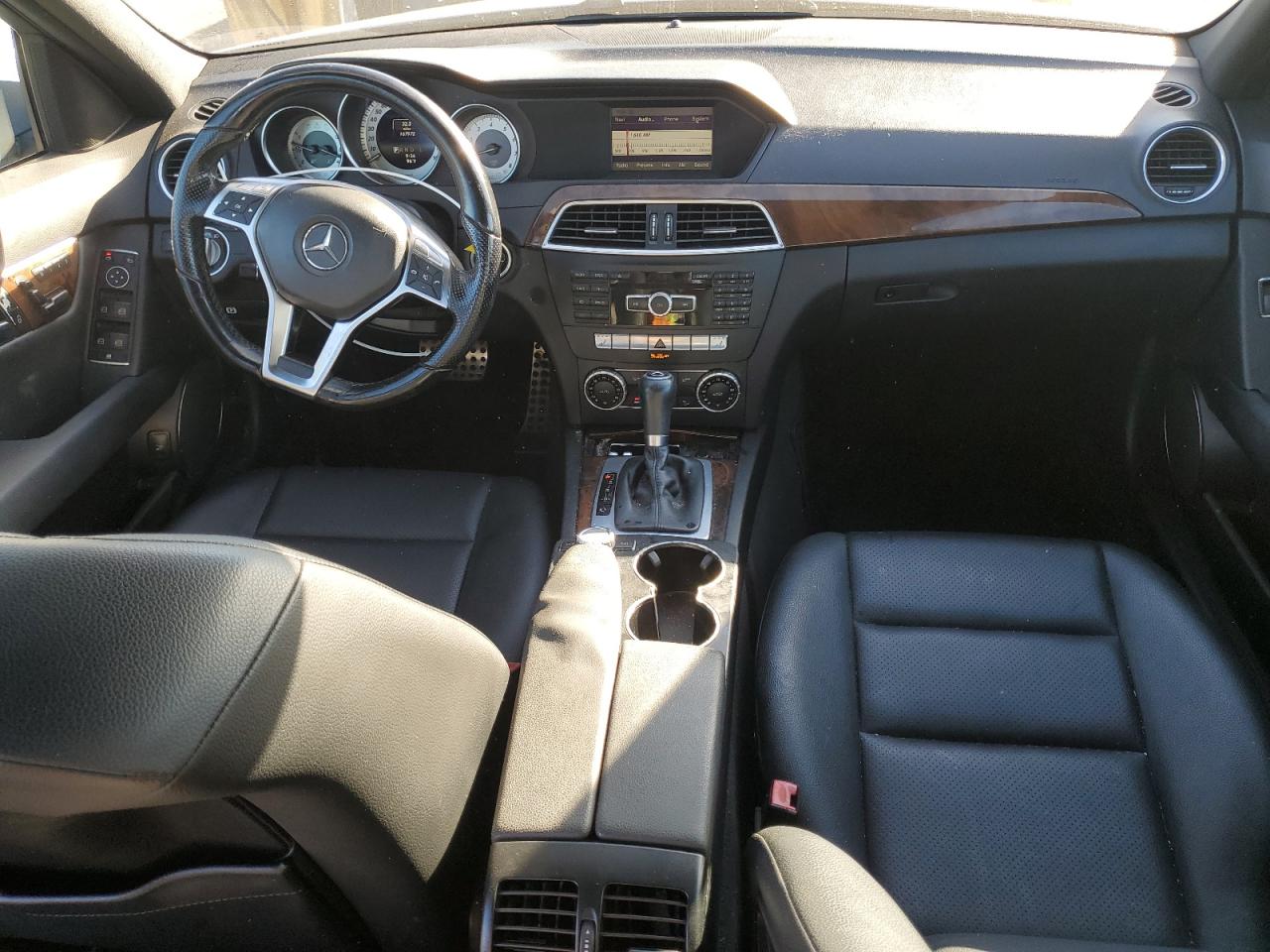 2014 Mercedes-Benz C 250 VIN: WDDGF4HB5EA930963 Lot: 90347825