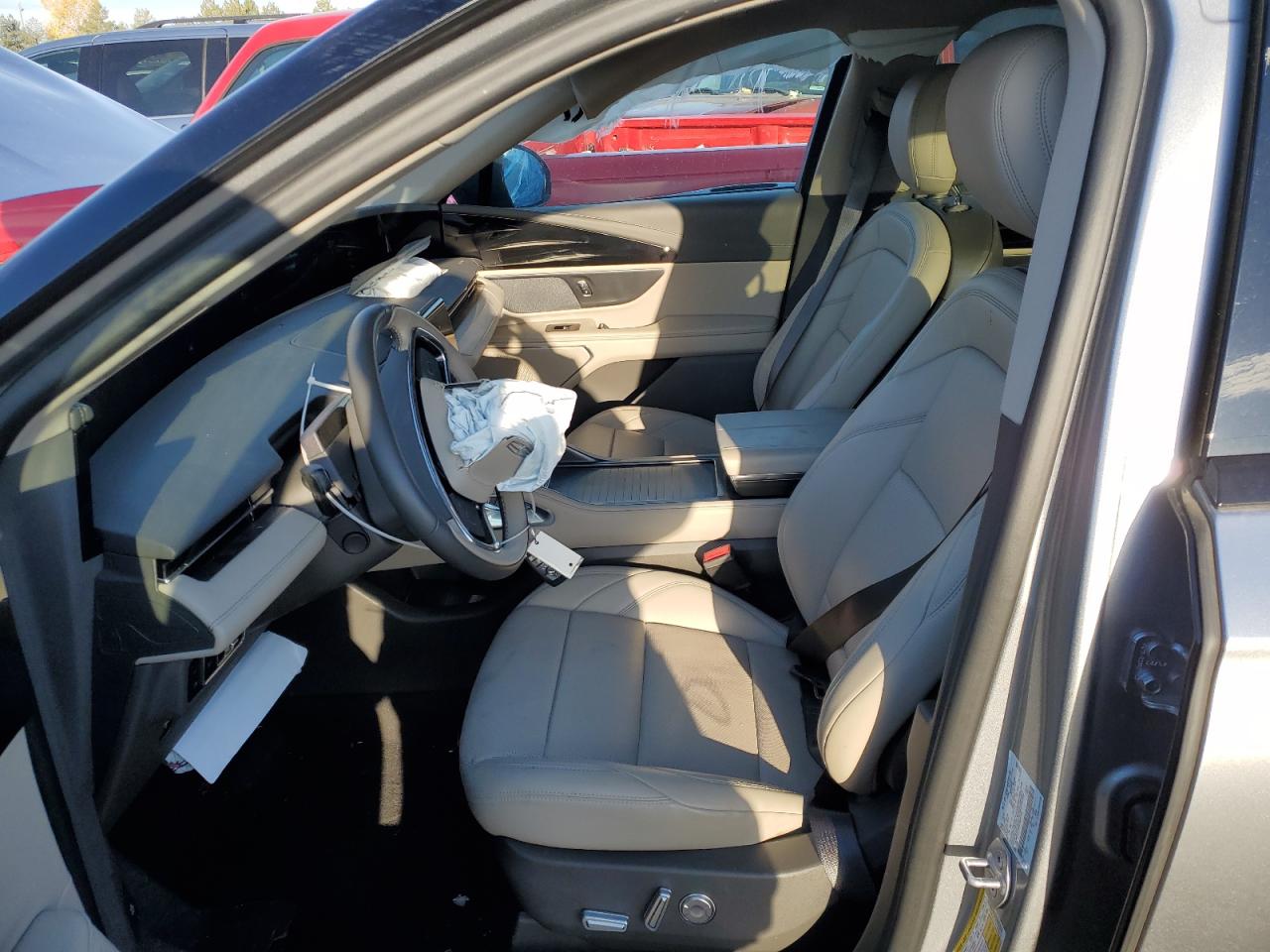 2024 Lincoln Nautilus Premiere VIN: 5LMPJ8J44RJ806273 Lot: 86710475