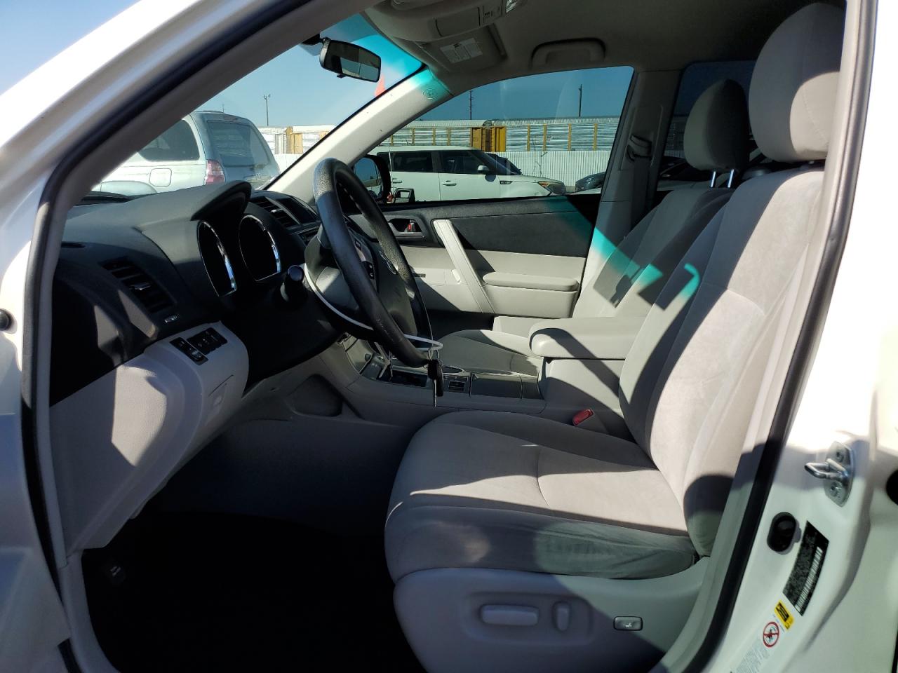 2013 Toyota Highlander Base VIN: 5TDZK3EH4DS094730 Lot: 82295815