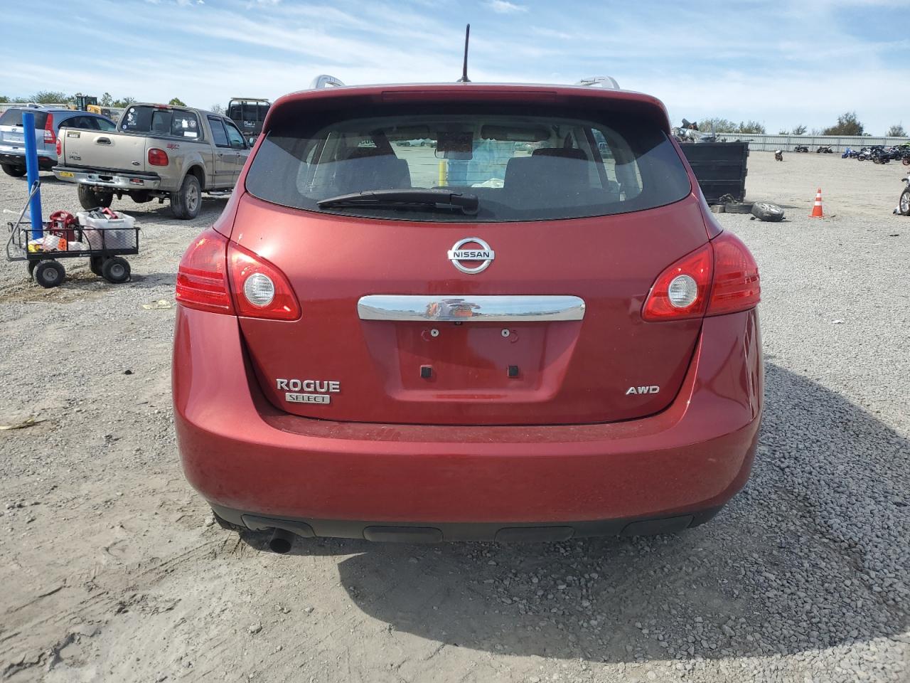 2015 Nissan Rogue Select S VIN: JN8AS5MV5FW755303 Lot: 86242905