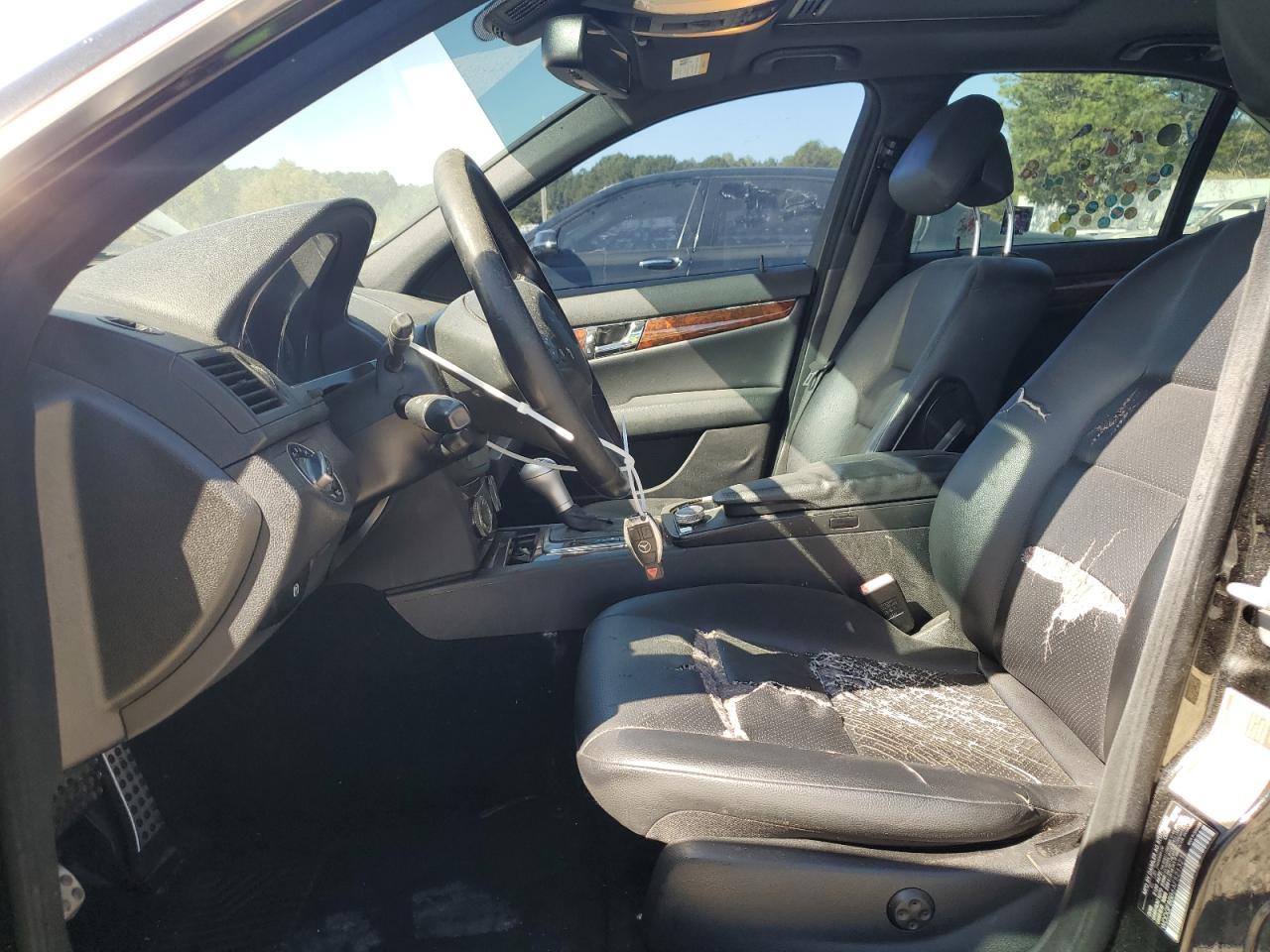 2010 Mercedes-Benz C 300 4Matic VIN: WDDGF8BB6AF521321 Lot: 82393115