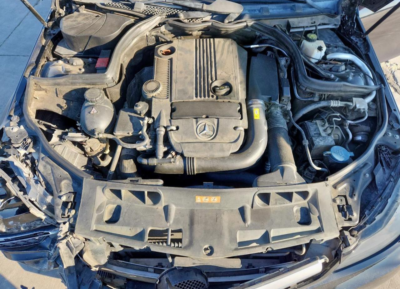 2012 Mercedes-Benz C 250 VIN: WDDGF4HB3CR225061 Lot: 86171855