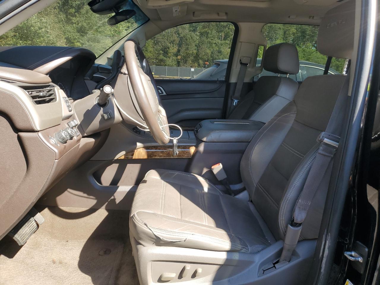 2015 GMC Yukon Denali VIN: 1GKS2CKJ6FR671644 Lot: 84695785