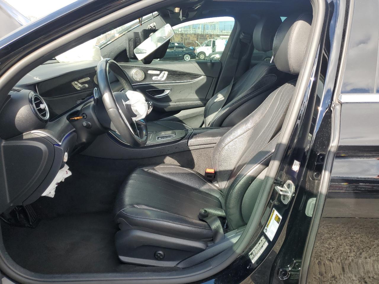 2022 Mercedes-Benz E 350 VIN: W1KZF8DB3NB085921 Lot: 81931115