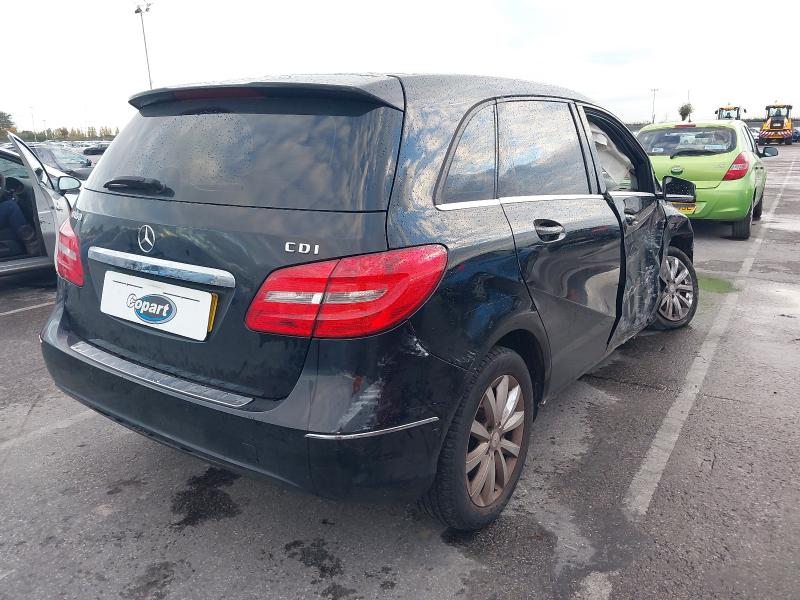 2012 MERCEDES-BENZ B CLASS B180 CDI BLUEEFFICIENCY SE 5DR AUTO