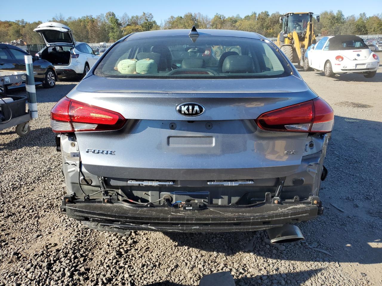 2017 Kia Forte Ex VIN: 3KPFL4A87HE114657 Lot: 82290545